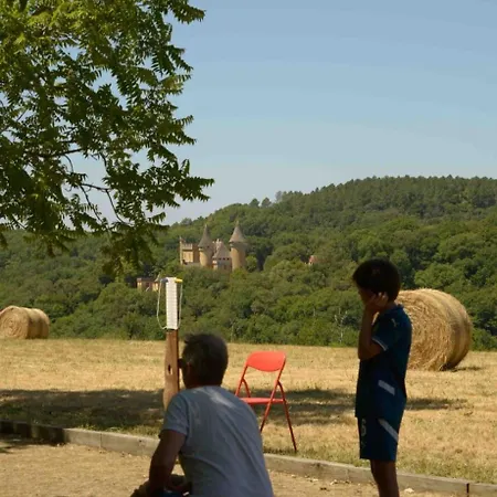 Insolite Hobbit Saint-Andre-d'Allas